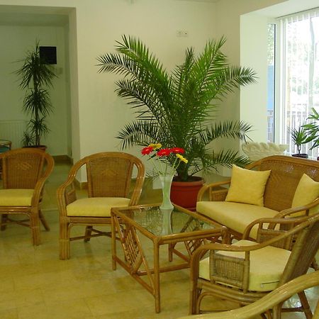 Vila Elena เอโฟริเอนอร์ด ภายนอก รูปภาพ